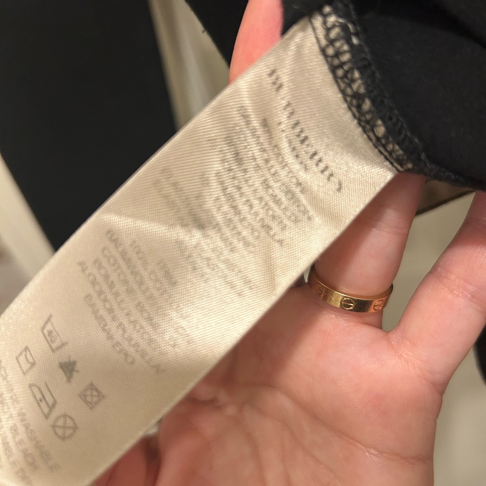 Burberry top Women Size XS black excellent condition. - Picture 2 of 6